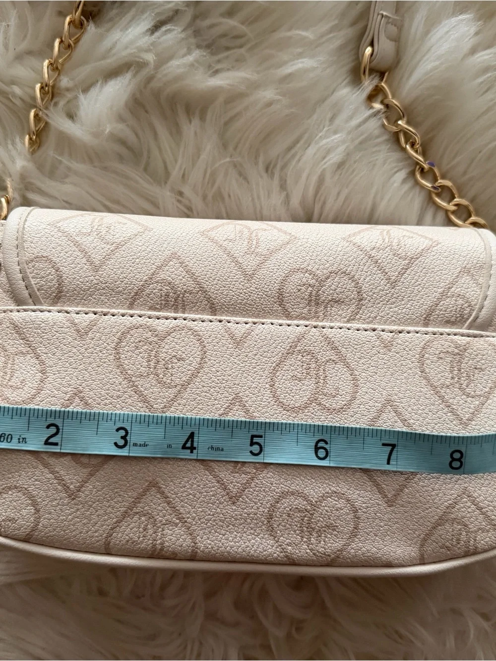 Juicy Couture Precious Moments flap Heart-Embellished Shoulder Bag. Cream. NEW